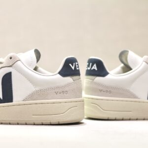 Veja 90 O.T Leather Extra White California