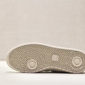 Veja 90 O.T Leather Extra White California