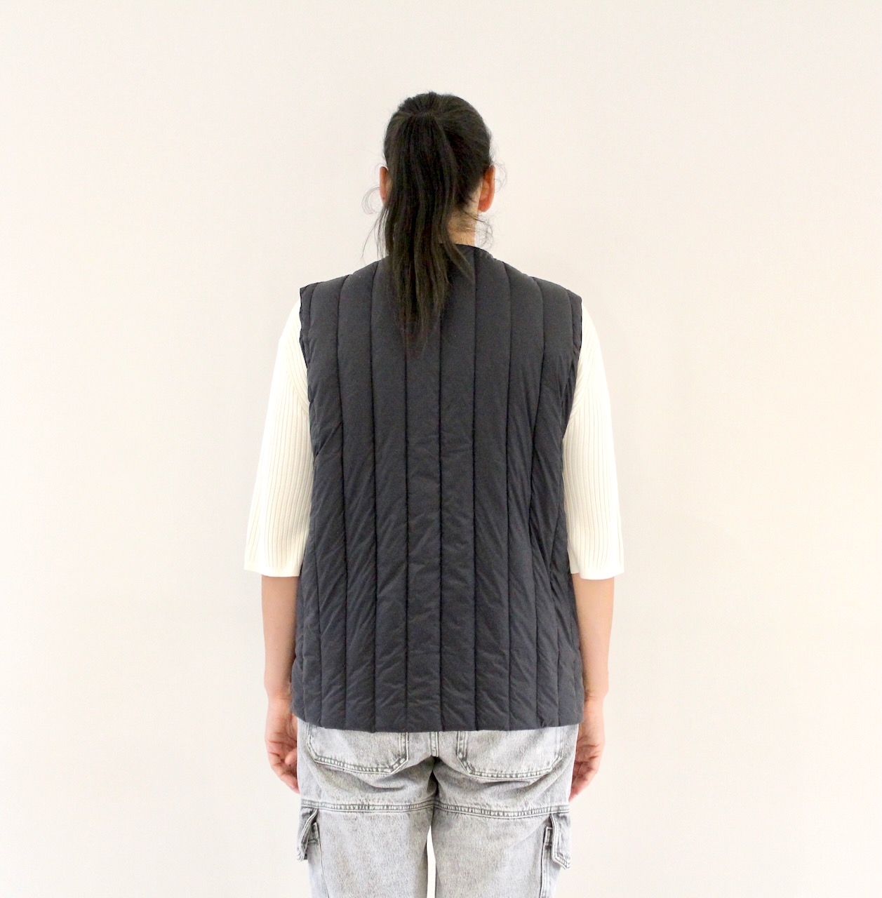 Taïon Reversible China Button Inner Down Vest Black