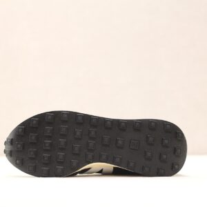 Veja Rio Branco II Alvéomesh Black White