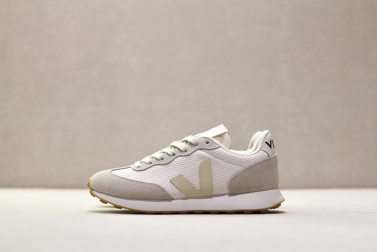 Veja Rio Branco II Alveomesh White Pierre