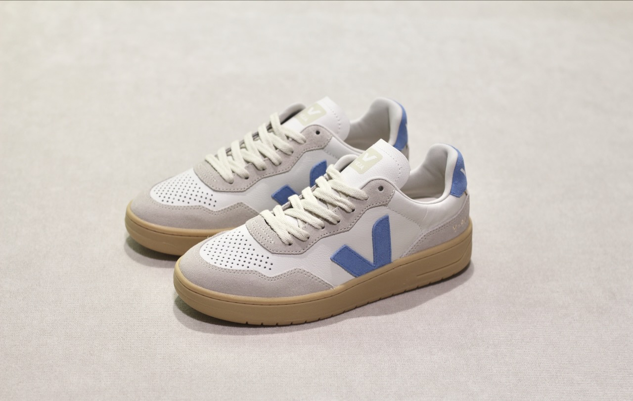 Veja V90 O.T Extra-white Aqua Natural