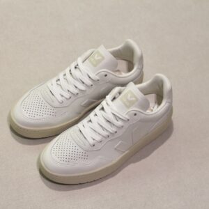 Veja V90 O.T Leather Extra-White