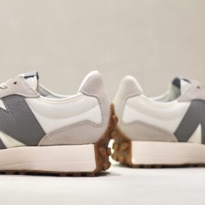 New Balance U 327 LT Moonbeam Shadow Grey