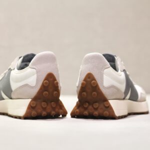 New Balance U 327 LT Moonbeam Shadow Grey