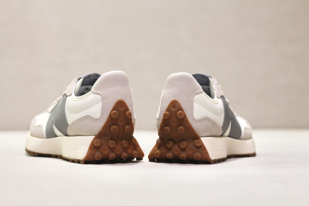 New Balance U 327 LT Moonbeam Shadow Grey