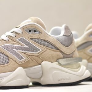 New Balance U 9060 LBD Incense raincloud