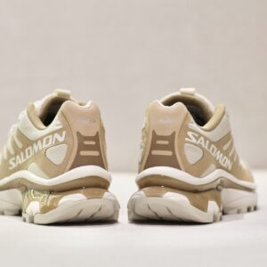 Salomon XT 4 OG Protective Safari Almond Milk Kelp
