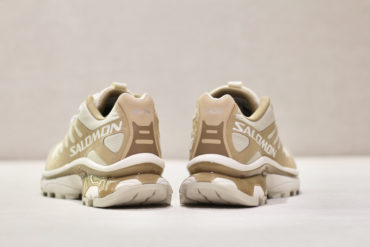 Salomon XT 4 OG Protective Safari Almond Milk Kelp