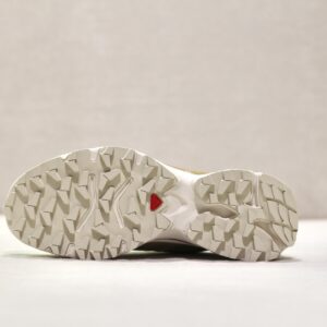 Salomon XT 4 OG Protective Safari Almond Milk Kelp