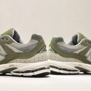 New Balance U2002 RCA Dark olivine