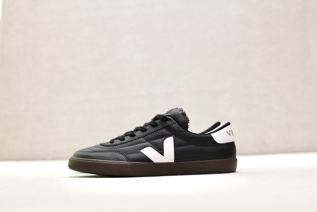 Veja Panenka O.T Leather noir