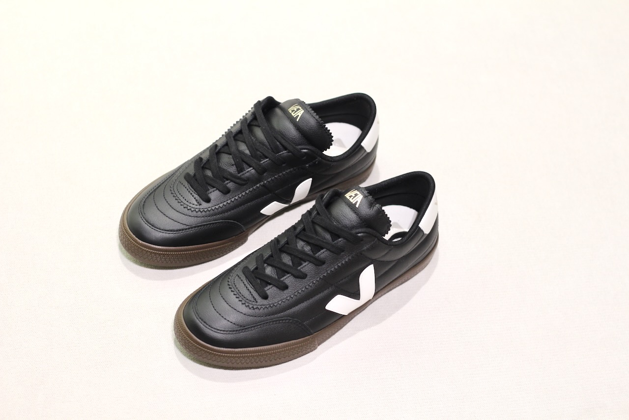 Veja Panenka O.T Leather noir