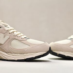 New Balance M2002R CC Calm Taupe Angora