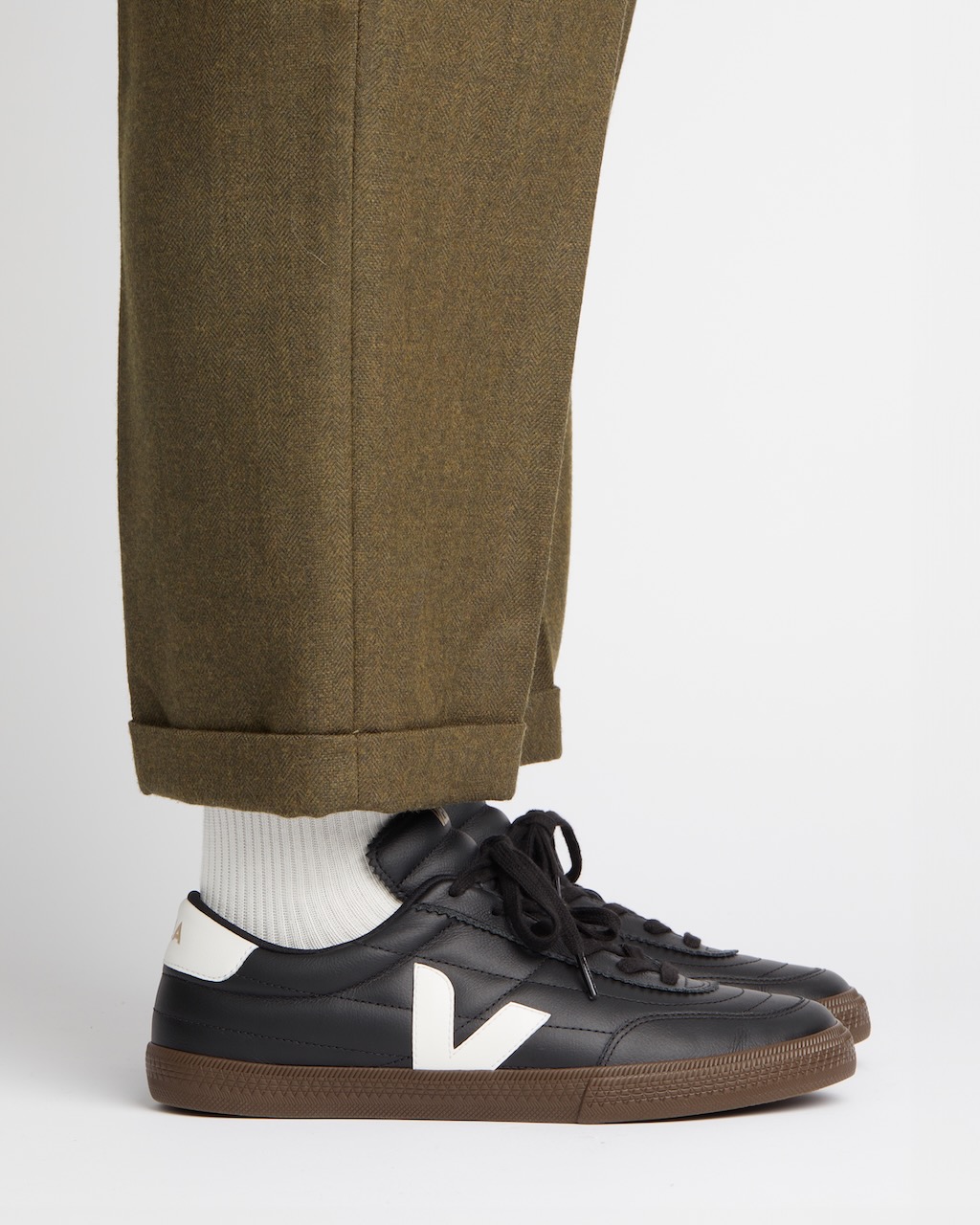 Veja Panenka O.T Leather noir