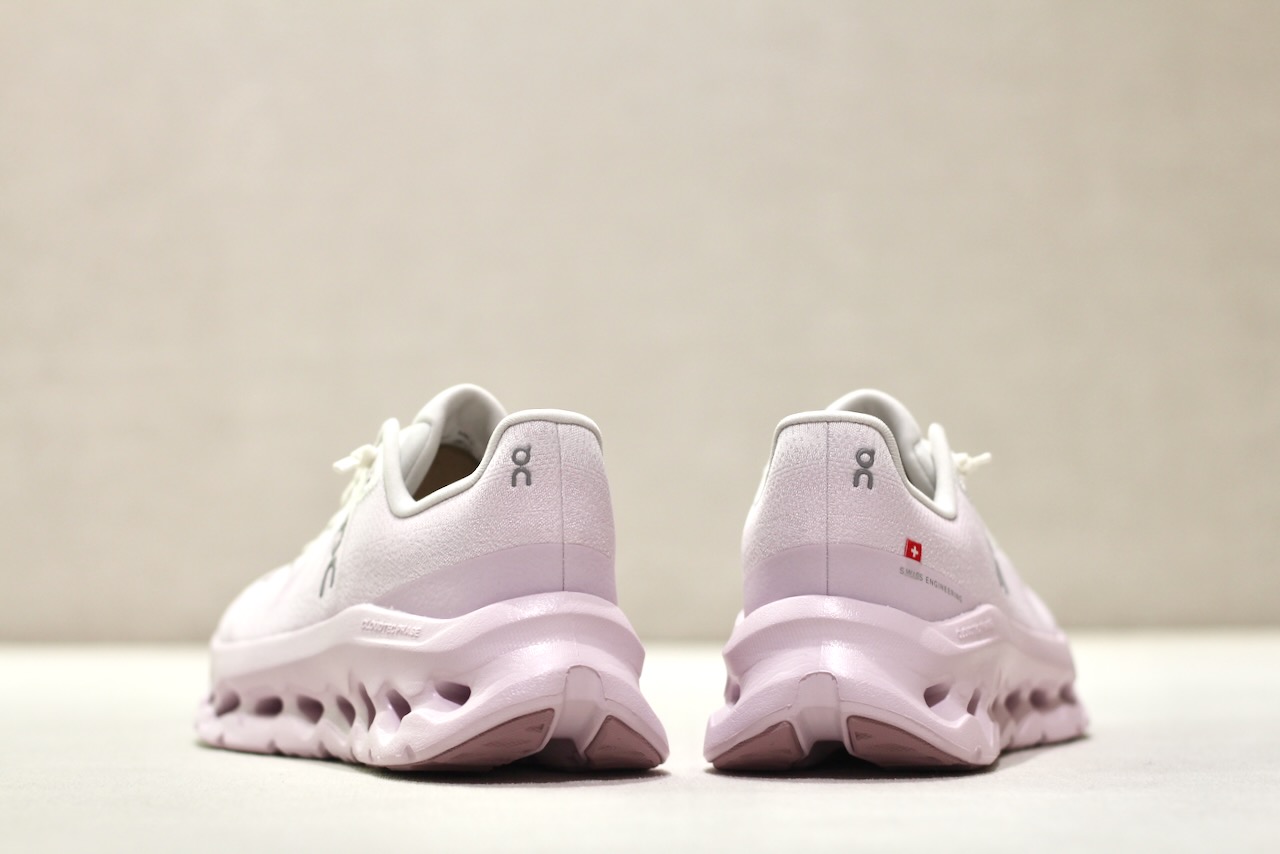 On Cloudtilt Ivory orchid