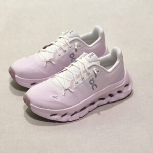 On Cloudtilt Ivory orchid