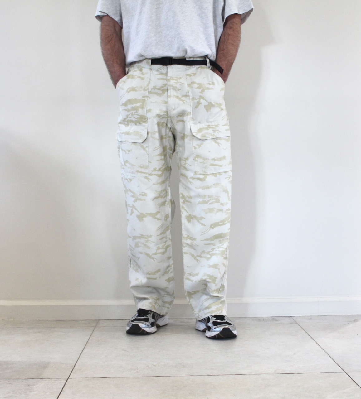 Gramicci Canvas EQT pant sand camo