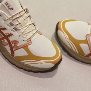 Asics Gel Terrain pale oak orange