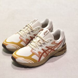 Asics Gel Terrain pale oak orange