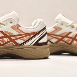 Asics Gel Terrain pale oak orange