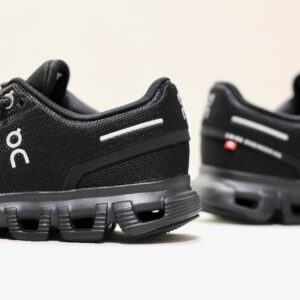 On Cloud 6 All Black