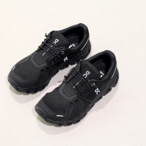 On Cloud 6 All Black