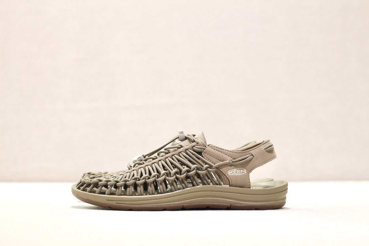 Keen Uneek Timberwolf Plaza