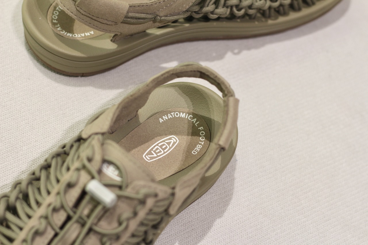 Uneek Timberwolf Plaza