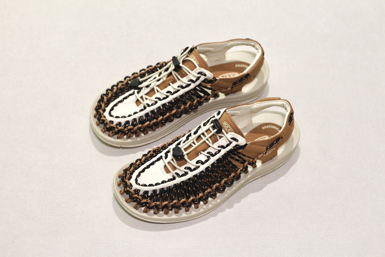 Keen Uneek Black Chipmunk