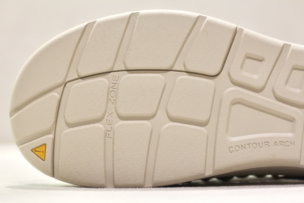 Keen Uneek Black Chipmunk