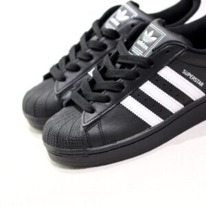Superstar  Black White