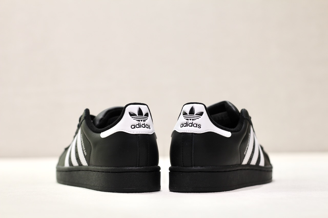 Superstar  Black White