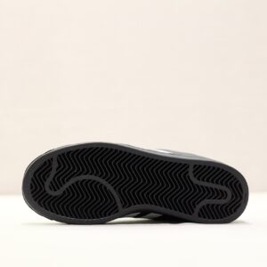 Superstar  Black White