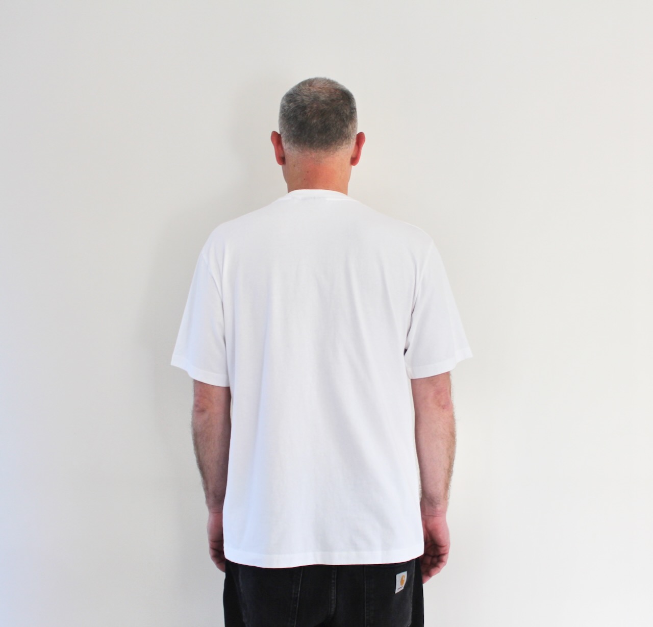 By Parra Unreasonable Chairs T-shirt white