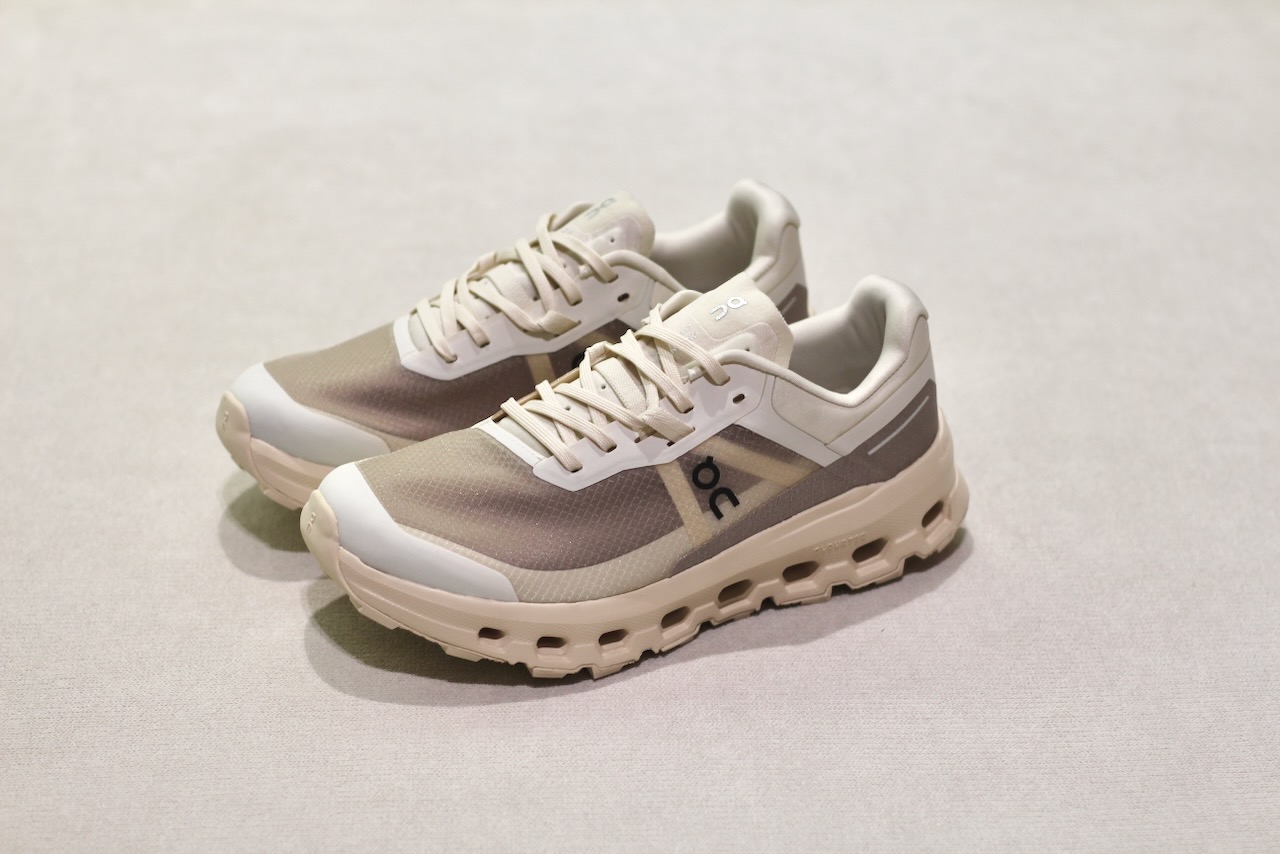 On Cloudvista 2 Cream Desert