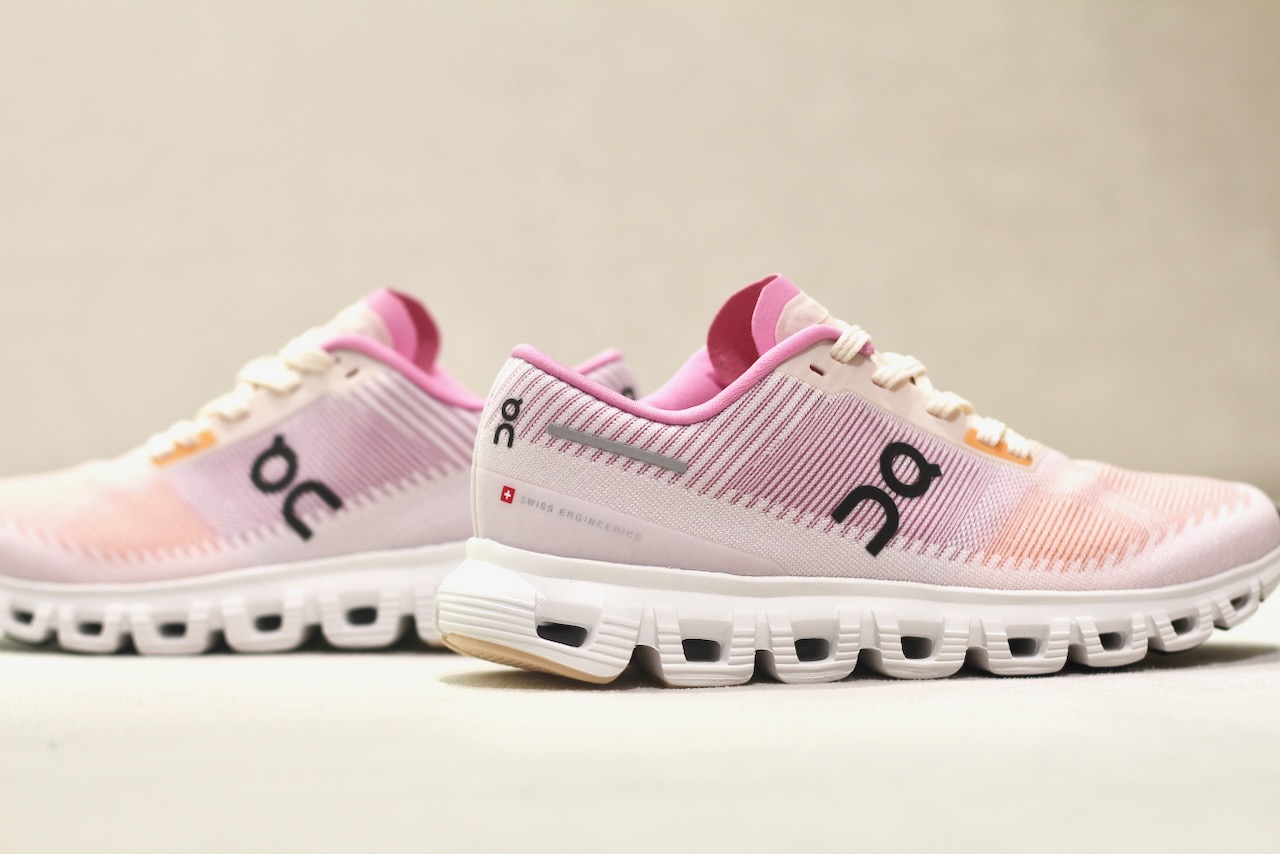 ON Cloud 6 Push Tangerine Raspberry