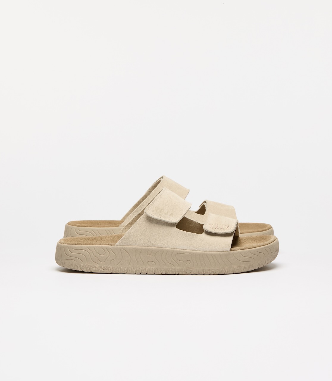 Veja Etna Suede Soft Pierre Almond