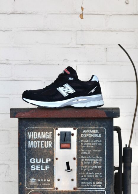 990 V3