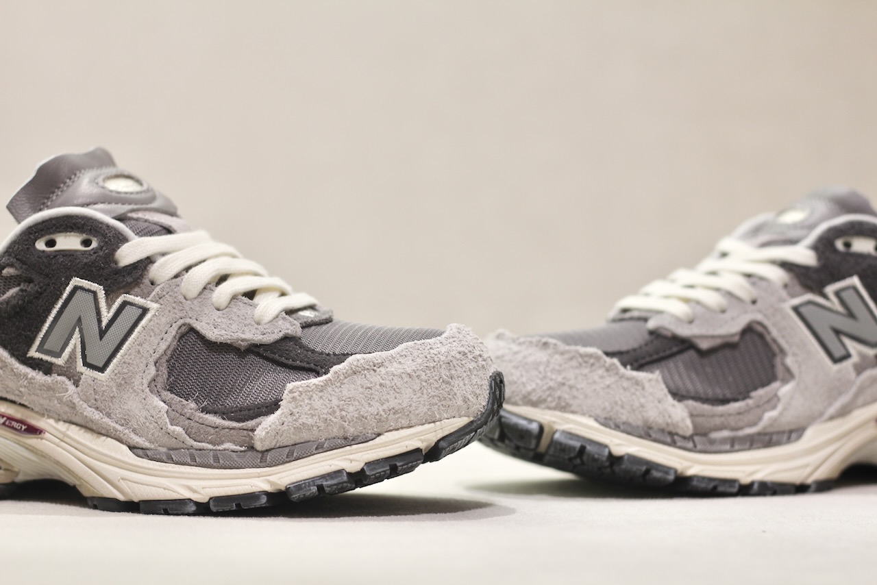 New Balance 2002R DA Rain Cloud Magnet