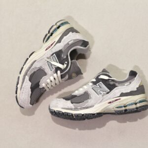 New Balance 2002R DA Rain Cloud Magnet