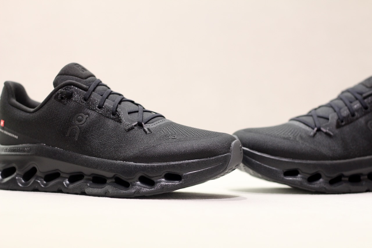 On Cloudtilt 1 M Eclipse Black