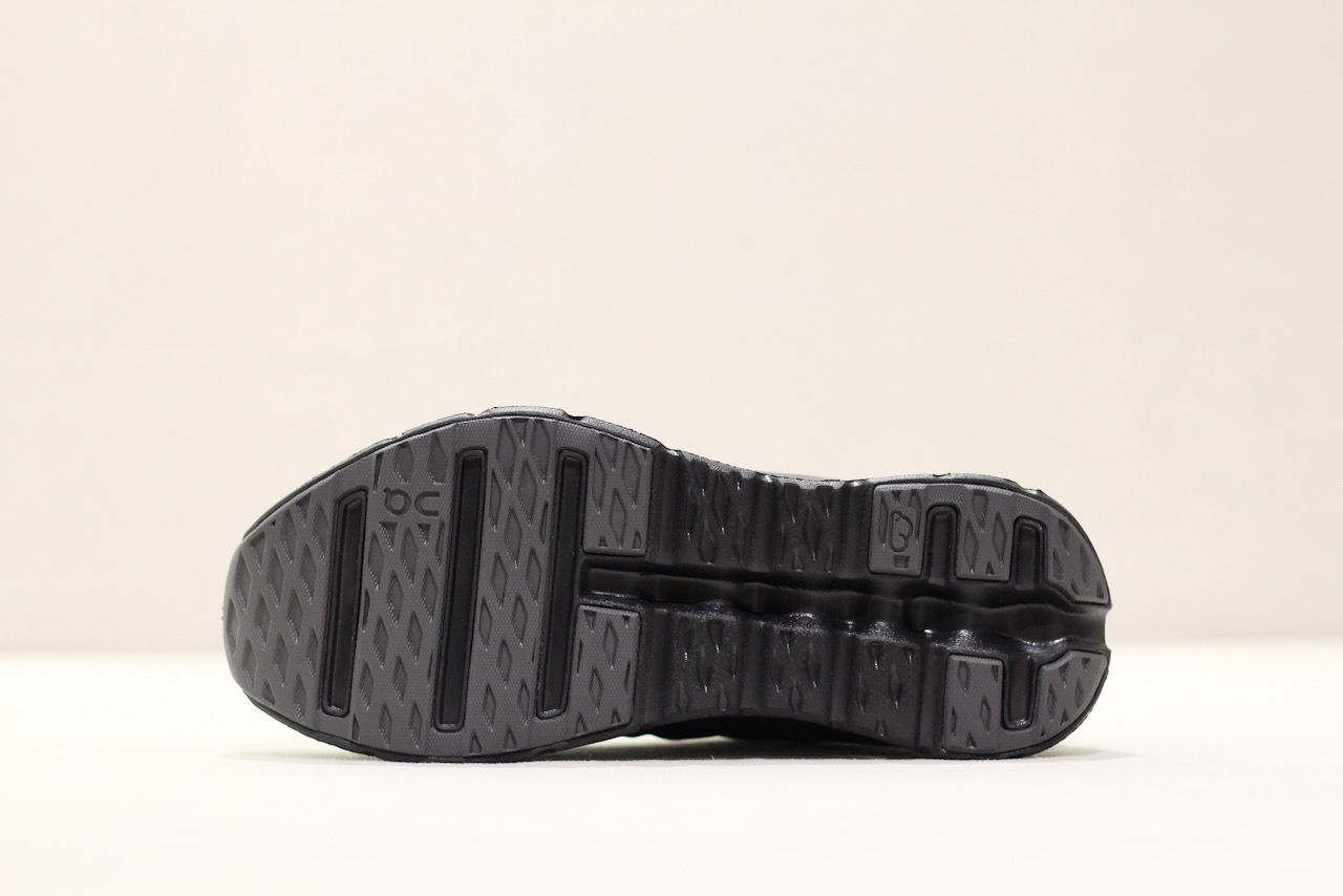 On Cloudtilt 1 M Eclipse Black