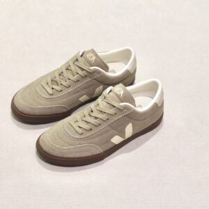 Veja Panenka Suede Taupe Pierre Bark