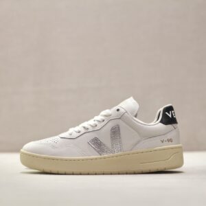Veja V90 O.T Leather White Silver Black