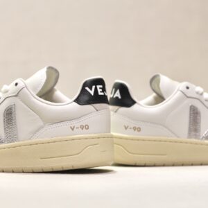 Veja V90 O.T Leather White Silver Black