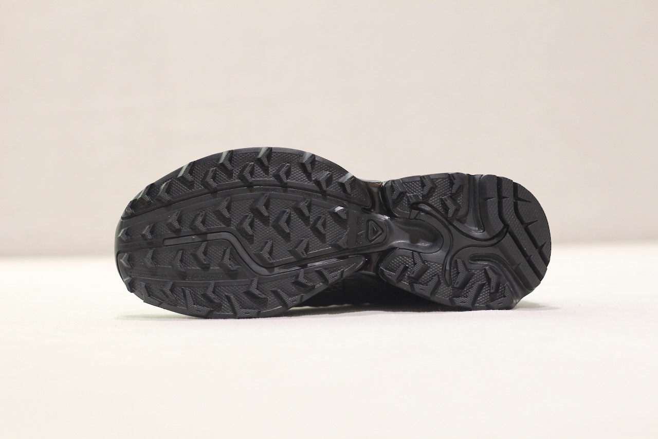 Salomon XT-Whisper Void Black Silver