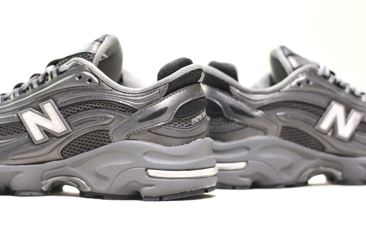 New Balance M1000F Black Metallic Black Cement