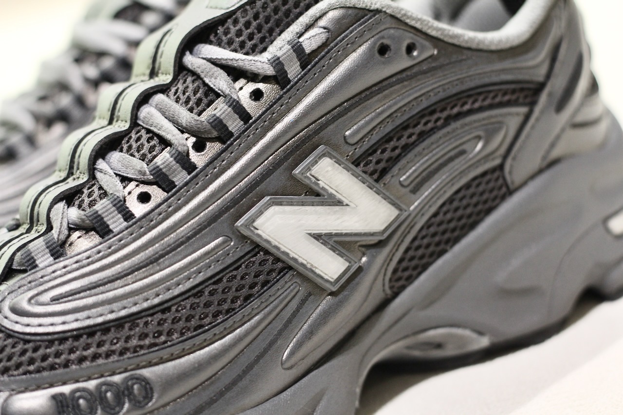 New Balance M1000F Black Metallic Black Cement