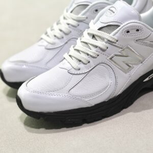 New Balance U2002RE White Silver Metallic